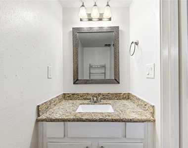 14515 Wunderlich Drive - Photo Thumbnail 7