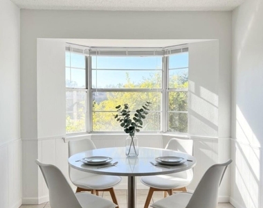 254 Evanston Street - Photo Thumbnail 3