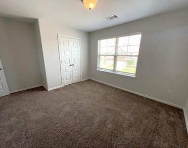 7118 Fannin Street - Photo Thumbnail 11