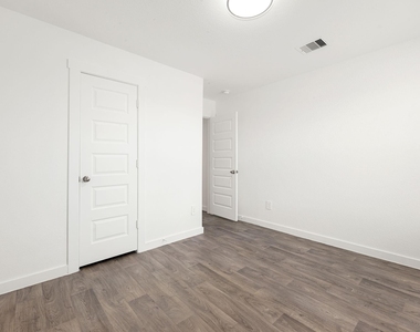 6931 Dell Vista Drive - Photo Thumbnail 33