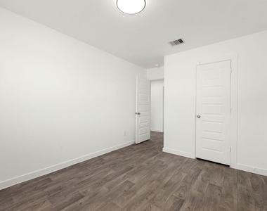 6931 Dell Vista Drive - Photo Thumbnail 28