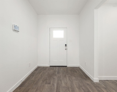 6931 Dell Vista Drive - Photo Thumbnail 7