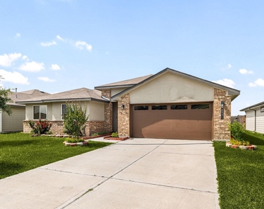 6931 Dell Vista Drive - Photo Thumbnail 4