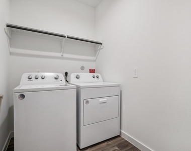 13329 Big Sky Court - Photo Thumbnail 21
