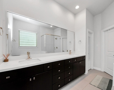 1243 Bonner Street - Photo Thumbnail 23