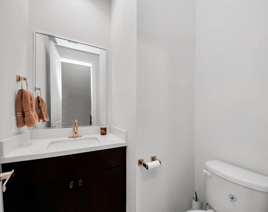 1243 Bonner Street - Photo Thumbnail 6