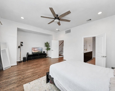 1243 Bonner Street - Photo Thumbnail 34