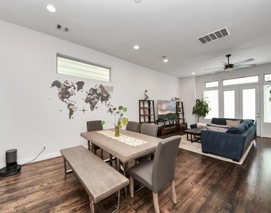 1243 Bonner Street - Photo Thumbnail 12