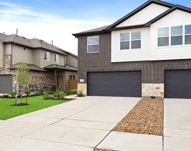 2707 Bronze Vista Drive - Photo Thumbnail 29
