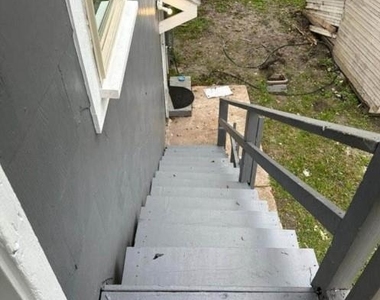 702 Rosedale Street - Photo Thumbnail 1