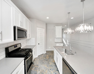 7515 Rivercane Shore Ln - Photo Thumbnail 7