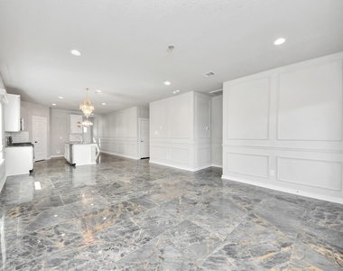 7515 Rivercane Shore Ln - Photo Thumbnail 10