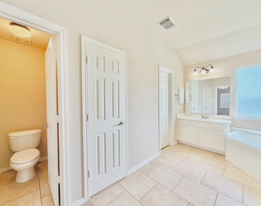 24626 Blane Drive - Photo Thumbnail 31