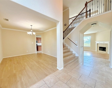 24626 Blane Drive - Photo Thumbnail 2