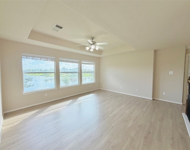 24626 Blane Drive - Photo Thumbnail 21