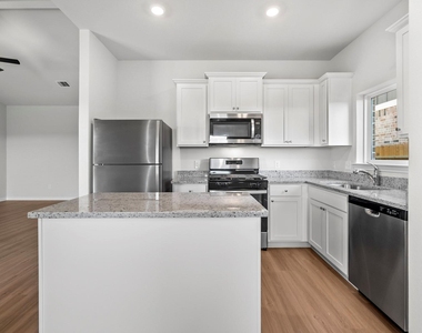 416 San Miguel Creek Drive - Photo Thumbnail 5