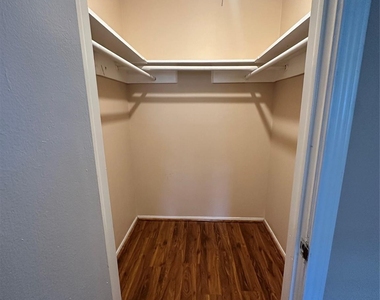 1433 Cedar Post Lane - Photo Thumbnail 8