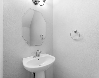 19311 Kristen Park Court - Photo Thumbnail 12