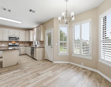 19311 Kristen Park Court - Photo Thumbnail 8