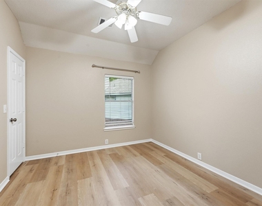 19311 Kristen Park Court - Photo Thumbnail 20