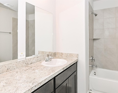 5007 Giant Sequoia Way - Photo Thumbnail 9