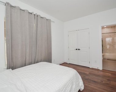 2620 Mcilhenny Street - Photo Thumbnail 21