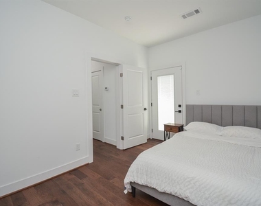 2620 Mcilhenny Street - Photo Thumbnail 20