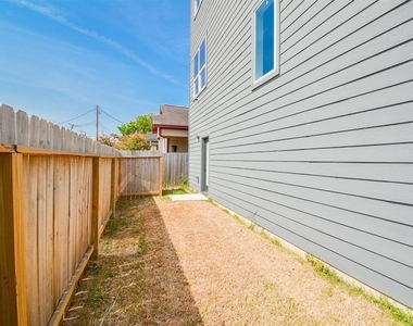 2620 Mcilhenny Street - Photo Thumbnail 32
