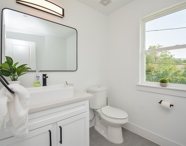 2620 Mcilhenny Street - Photo Thumbnail 25