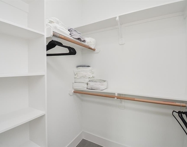 2620 Mcilhenny Street - Photo Thumbnail 18