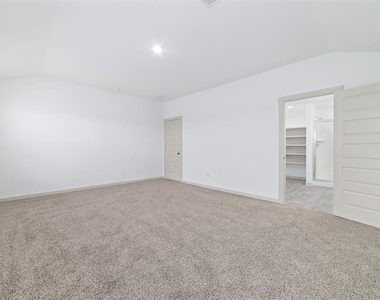 7207 Sunbreeze Lane - Photo Thumbnail 13