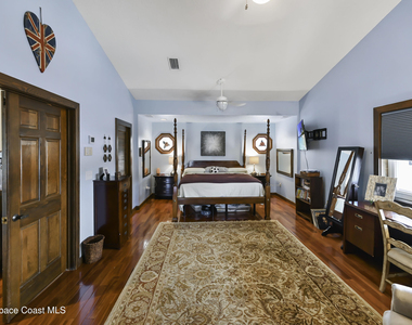 2230 Sykes Creek Drive - Photo Thumbnail 47