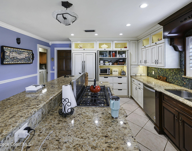 2230 Sykes Creek Drive - Photo Thumbnail 5