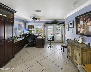2230 Sykes Creek Drive - Photo Thumbnail 10