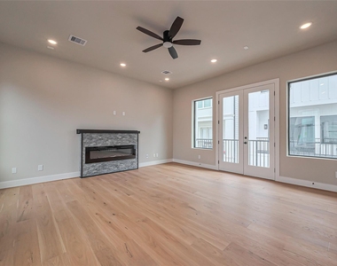 1222 W 24th Street - Photo Thumbnail 21