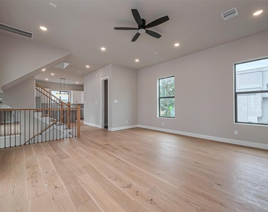 1222 W 24th Street - Photo Thumbnail 22