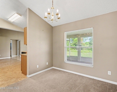 1154 Ida Way - Photo Thumbnail 4