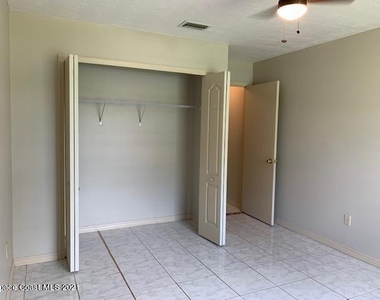 1098 Elmsford Street Nw - Photo Thumbnail 7