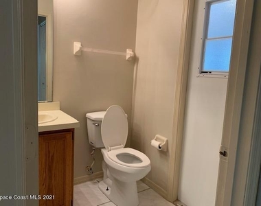 1098 Elmsford Street Nw - Photo Thumbnail 10