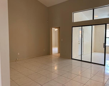 1098 Elmsford Street Nw - Photo Thumbnail 4