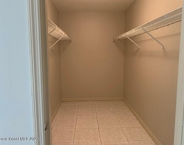 1098 Elmsford Street Nw - Photo Thumbnail 19