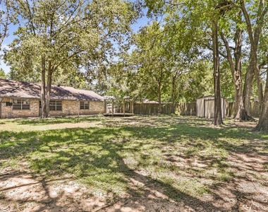 2414 Chanay Lane - Photo Thumbnail 7