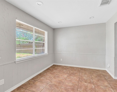 2414 Chanay Lane - Photo Thumbnail 22