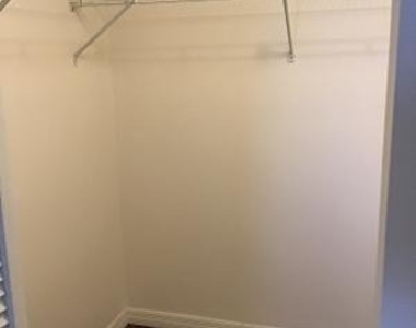 1720 Murrell Road - Photo Thumbnail 8