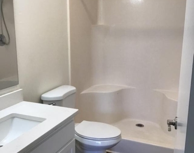 1720 Murrell Road - Photo Thumbnail 13