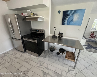 302 5th Avenue - Photo Thumbnail 6