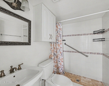 4304 London Town Road S - Photo Thumbnail 12
