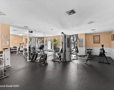 817 Mystic Drive - Photo Thumbnail 20