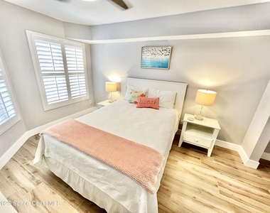 425 Buchanan Avenue - Photo Thumbnail 13