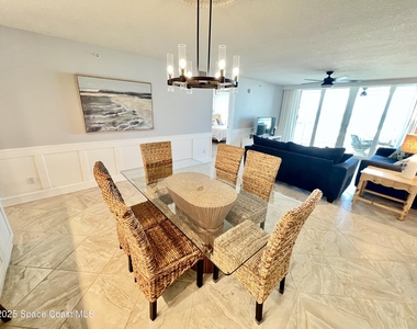 425 Buchanan Avenue - Photo Thumbnail 7